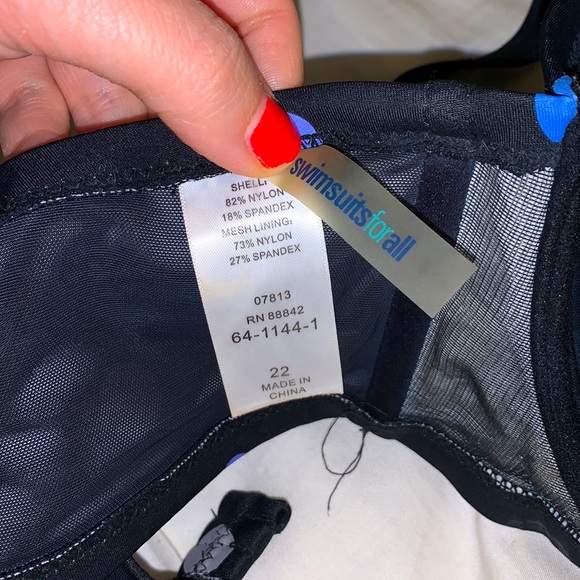 ADORABLE Polka Dot Bikini!!! - Picture 10 of 12